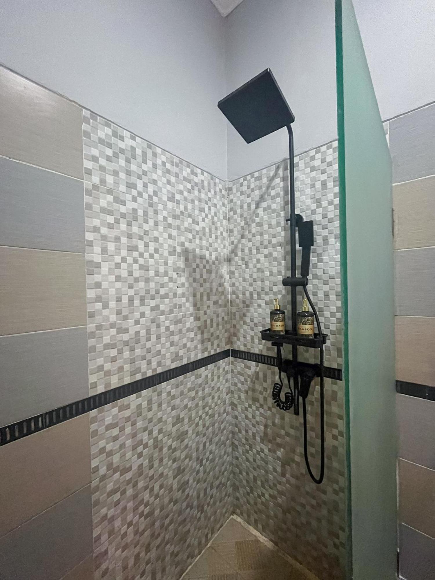 דירות קוטה לומבוק Dara House מראה חיצוני תמונה